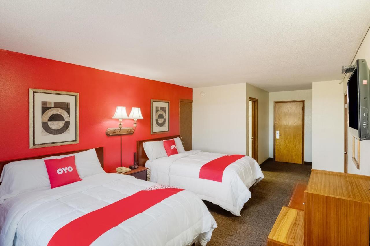 Oyo Hotel Morton East Peoria I-74 Extérieur photo